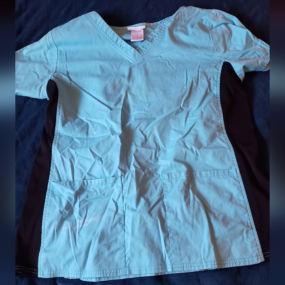 Scrubstar top